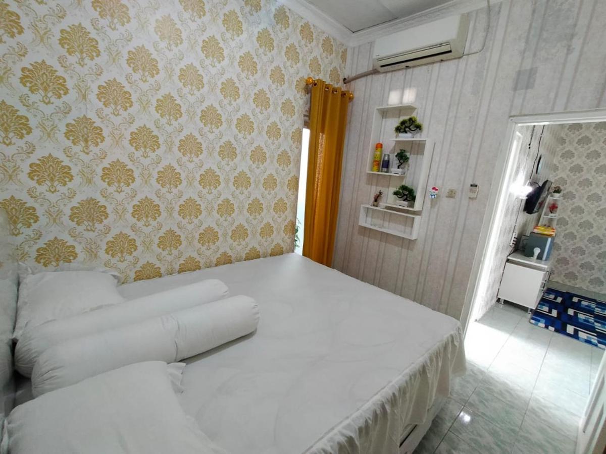 Shifana Homestay Syariah Джок'якарта Екстер'єр фото